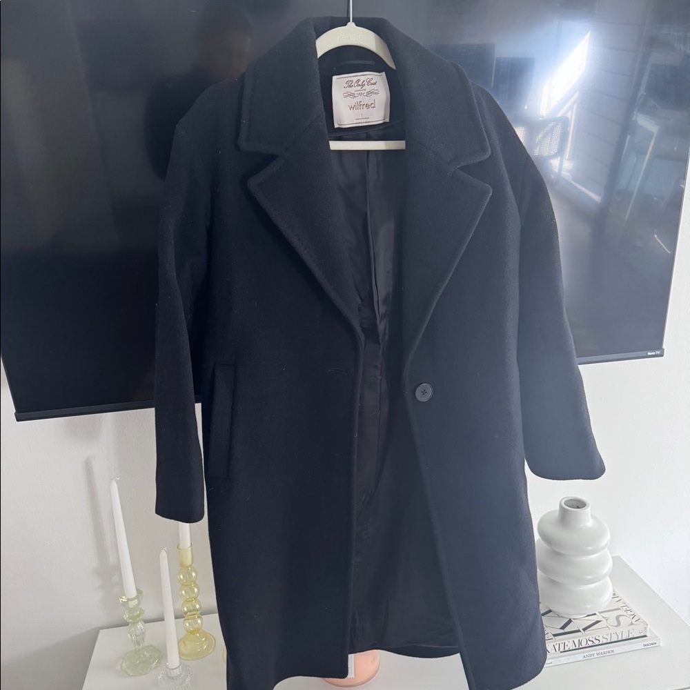 Wilfred aritzia black coat